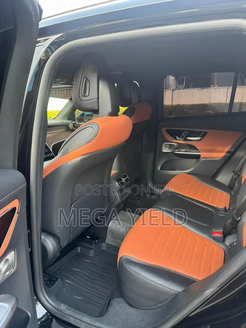 Mercedes-Benz GLC-Class GLC 300 4MATIC AWD 2023 Black