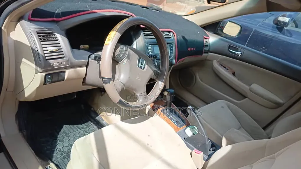 Honda Accord 2005 Black