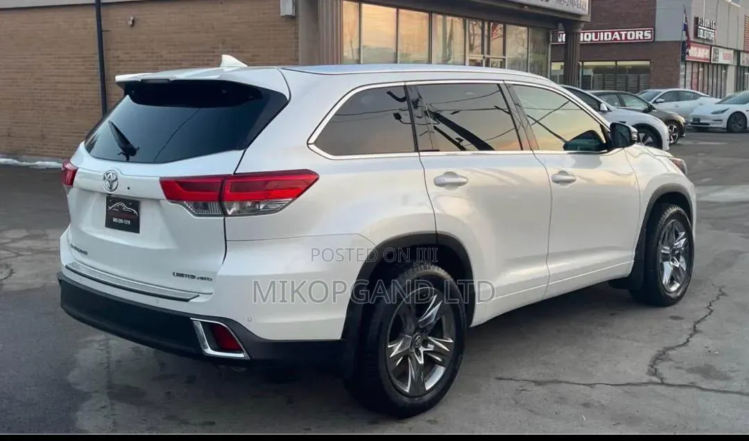 Toyota Highlander Limited 4x4 V6 (3.5L 6cyl 8A) 2018 White