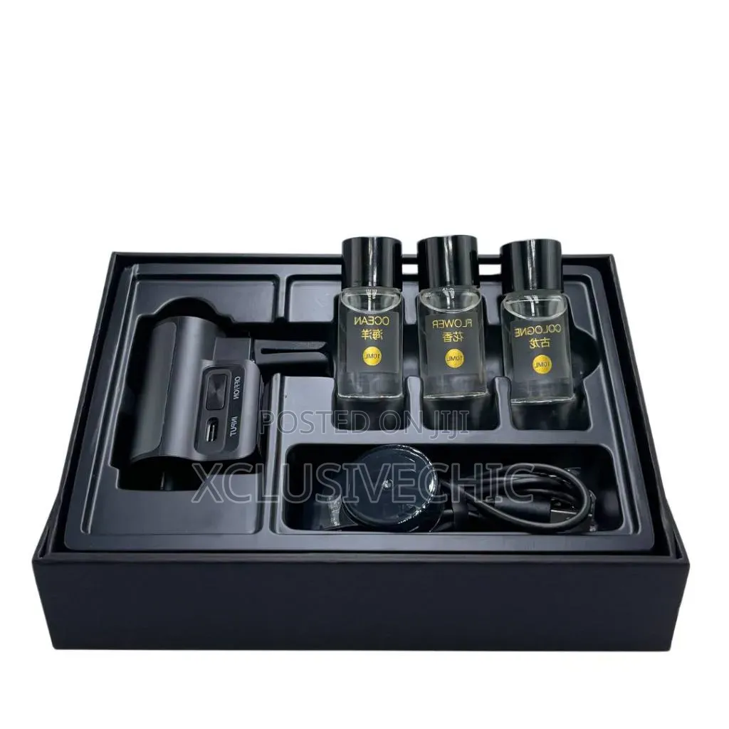 Rechargeable Car Humidifier (With 3 Oils)