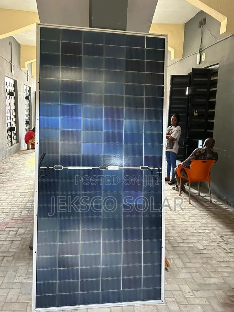 650w Original Jinko Brand New Panels, Bifacial