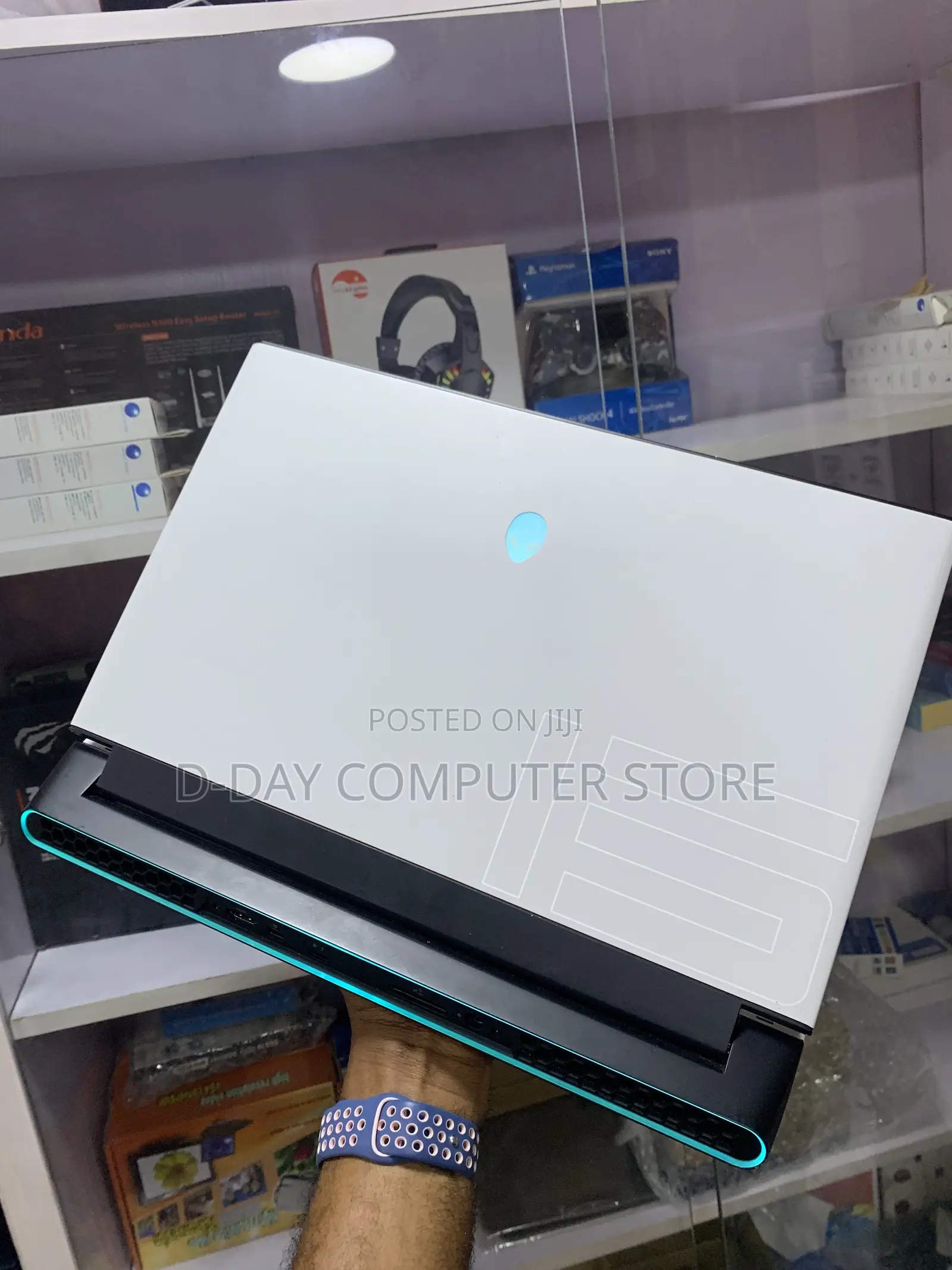 Laptop Alienware M15 R4 16GB Intel Core i7 SSD 512GB