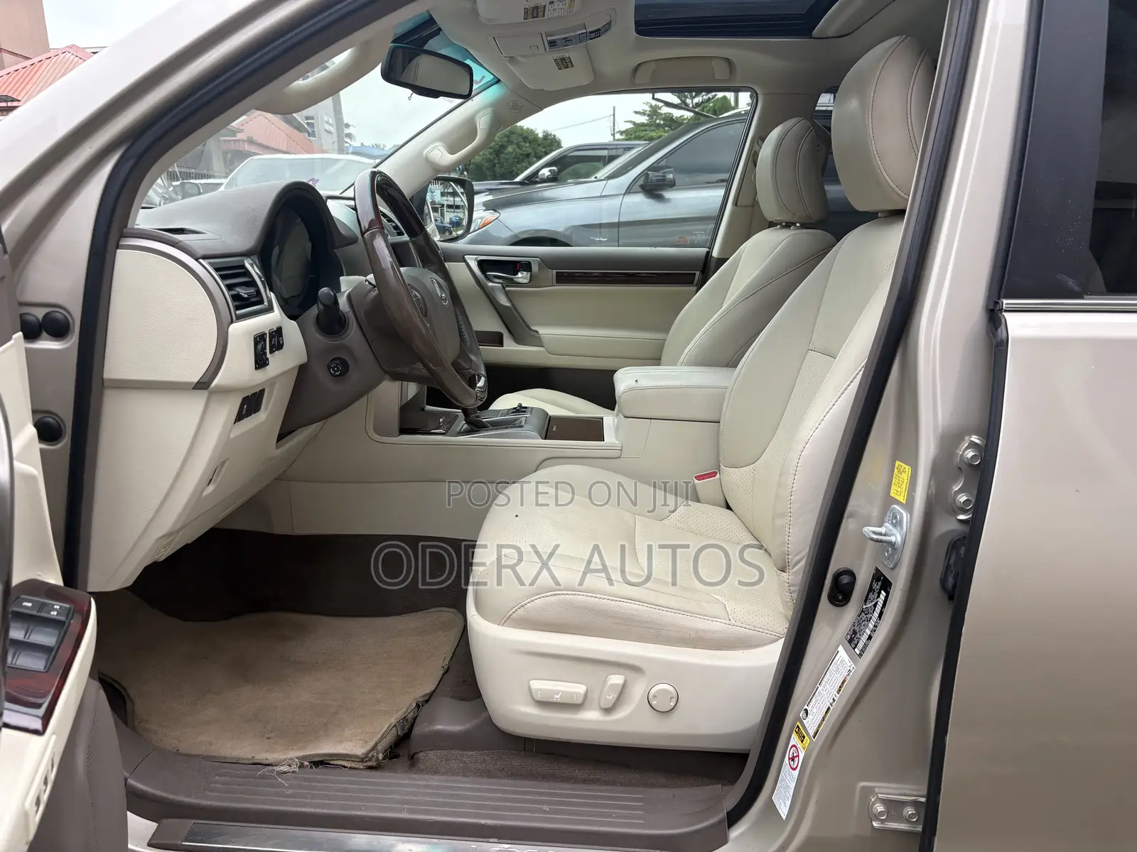 Lexus GX 460 2011 Gold