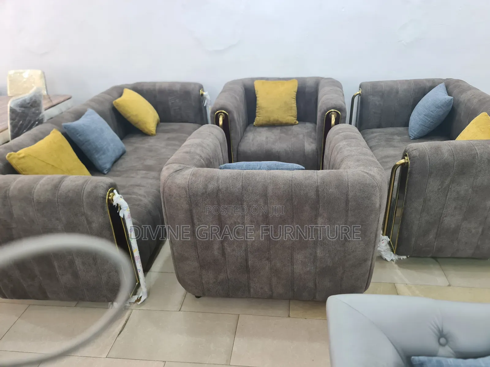 New Modern Sofa Set