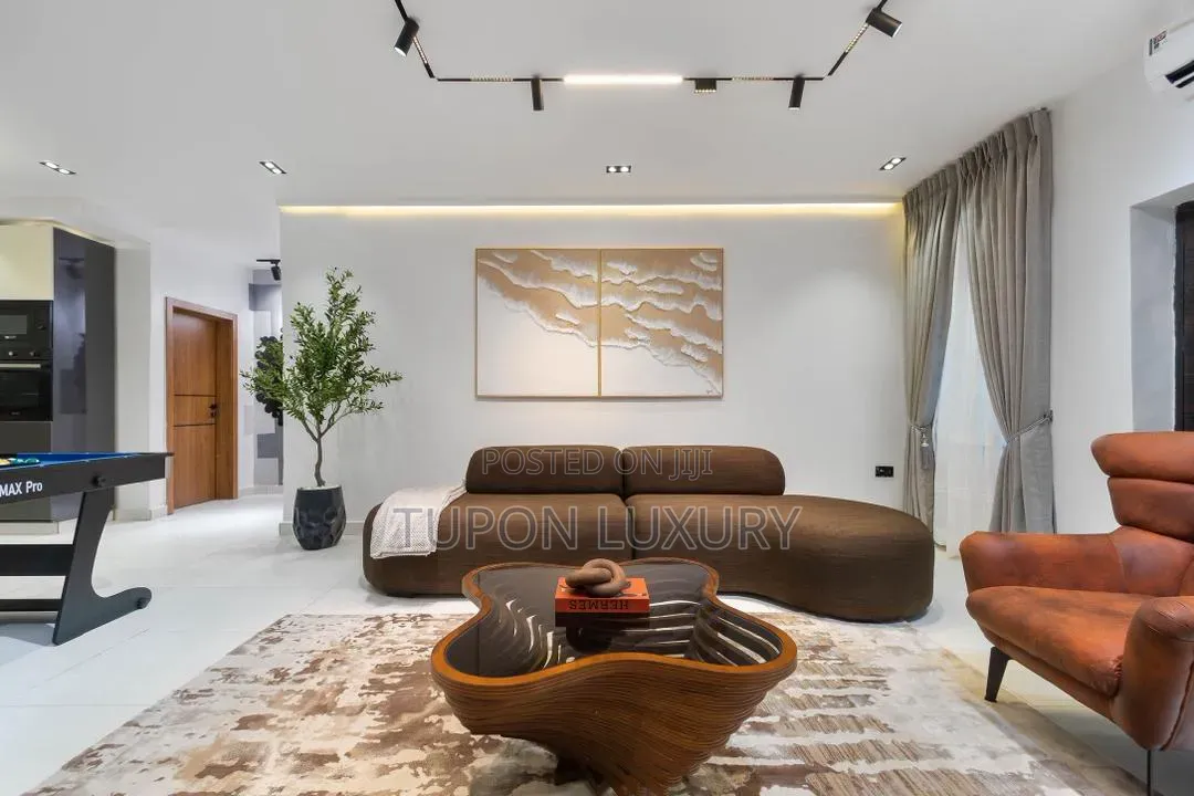 Luxury 2bedroom Apartment With Snooker, Pool and Ps5