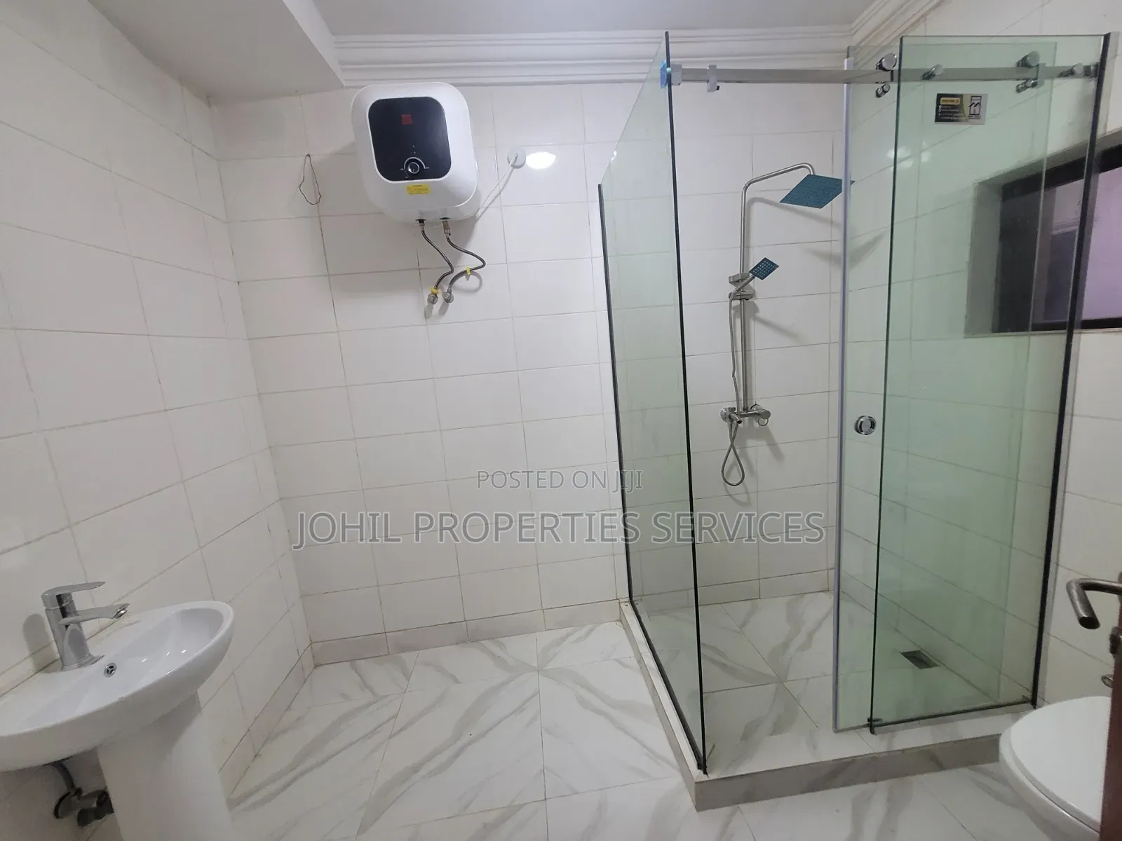 3bdrm Block of Flats in Asokoro for rent