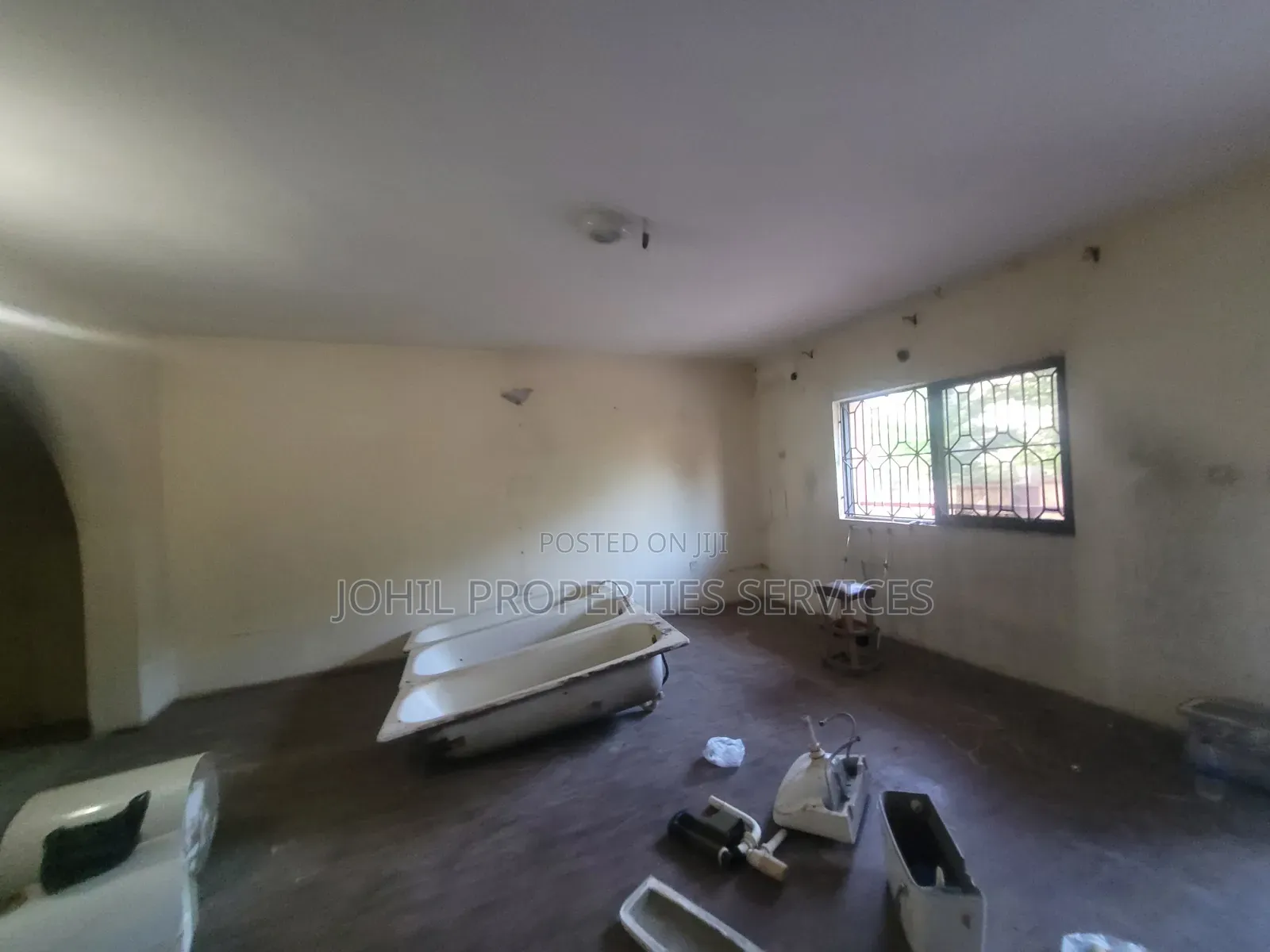 3bdrm Block of Flats in Mabushi for rent