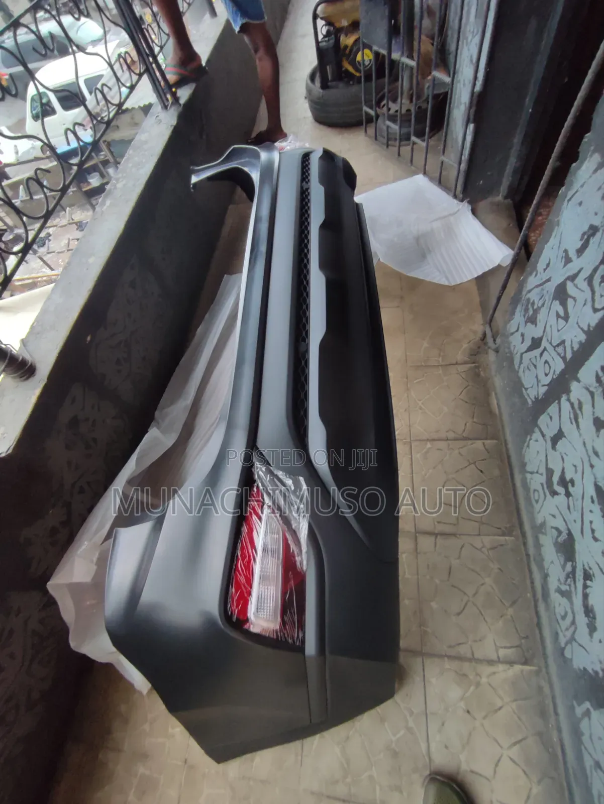 Complete Back Bumper Hyundai Santafe 2019 Model