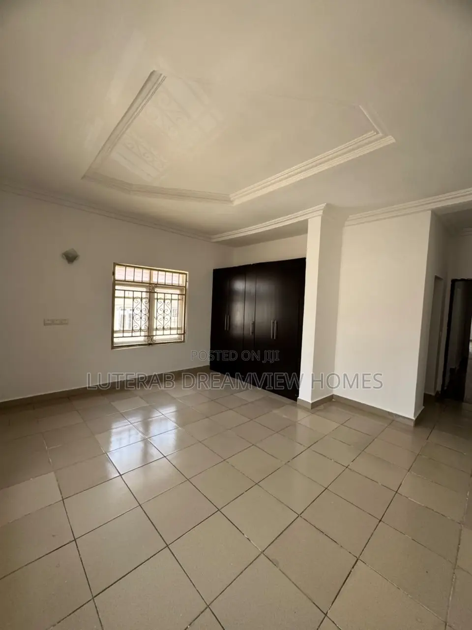3bdrm Block of Flats in Wuye for rent