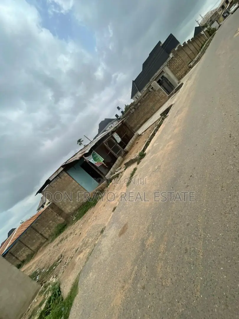 3bdrm Apartment in Akala Express for sale