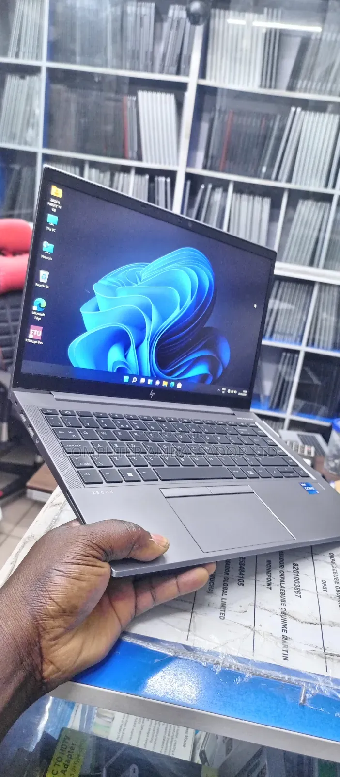 Laptop HP ZBook Firefly G8 16GB Intel Core i7 SSD 512GB