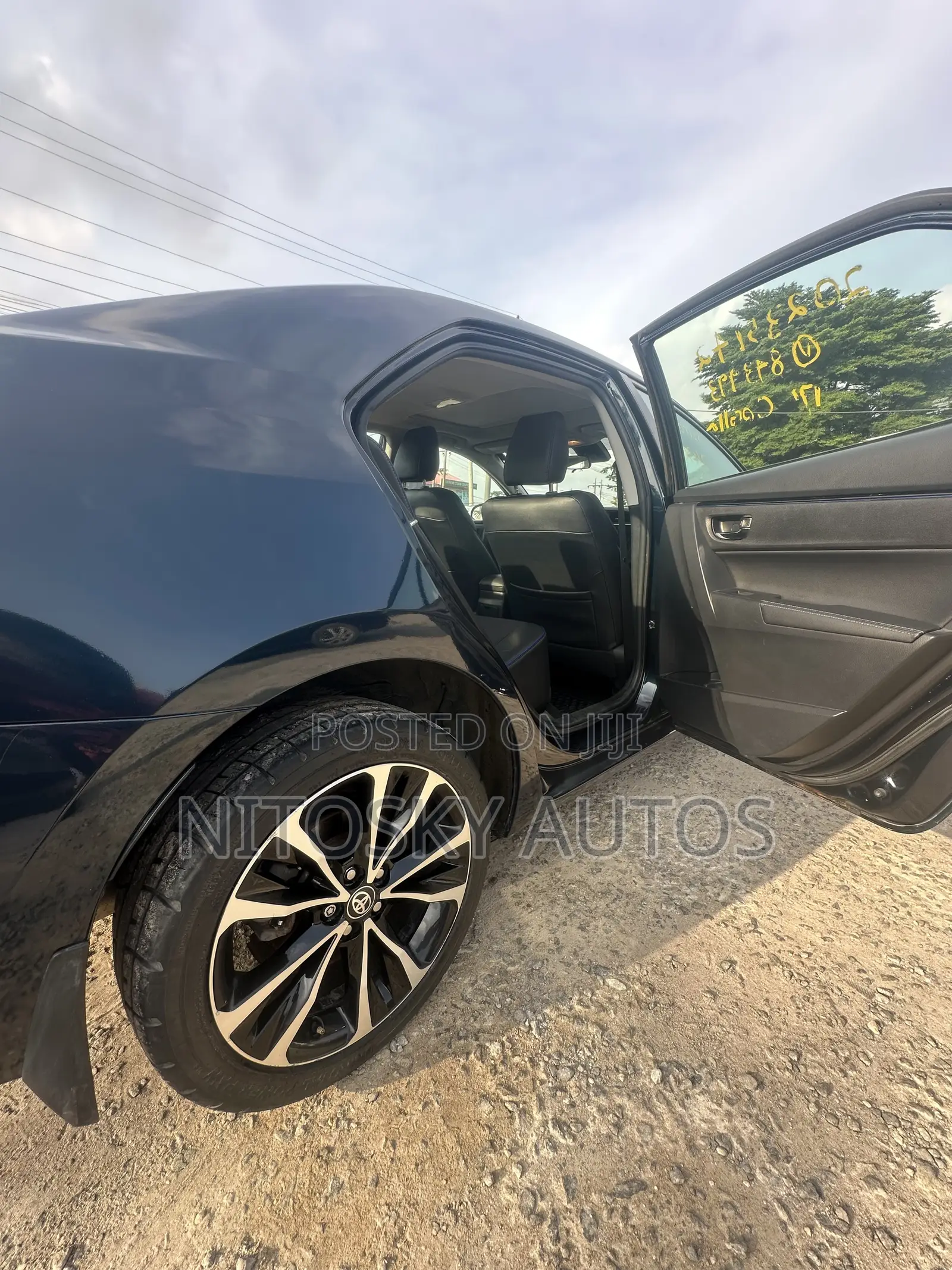 Toyota Corolla SE Special Edition 4dr Sedan (1.8L 4cyl CVT) 2017 Black