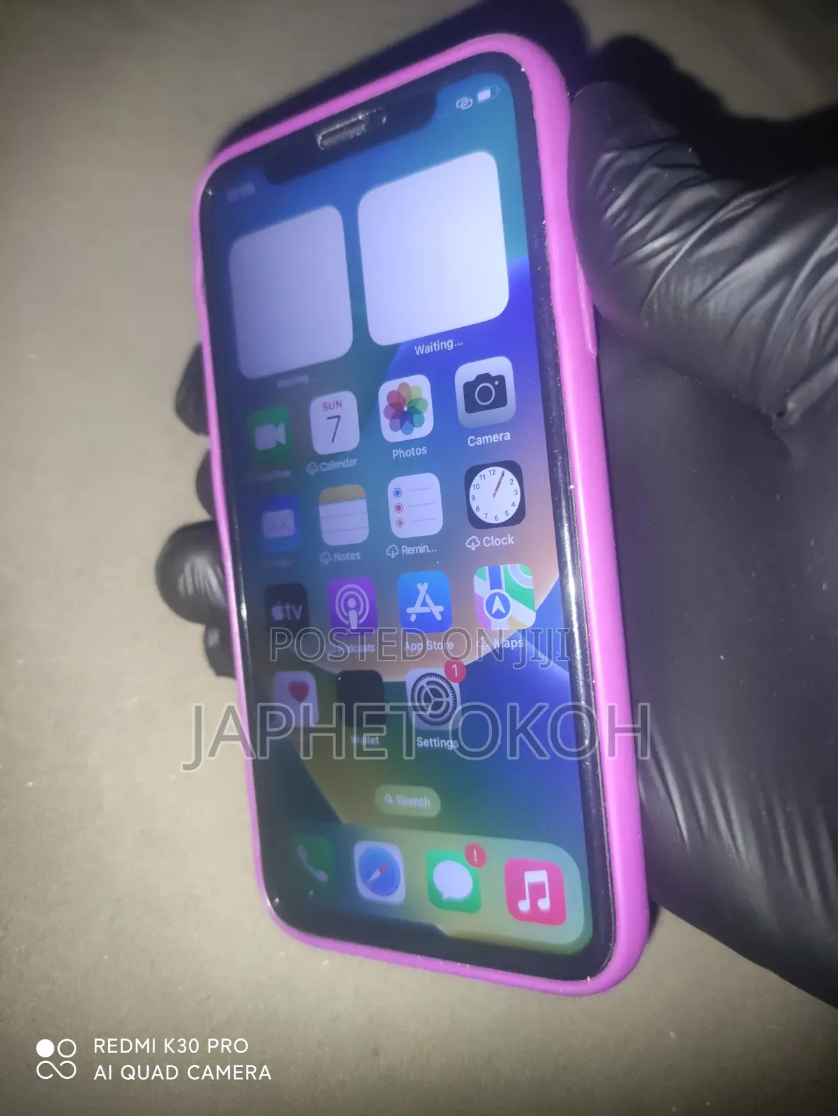 Apple iPhone X 64 GB White