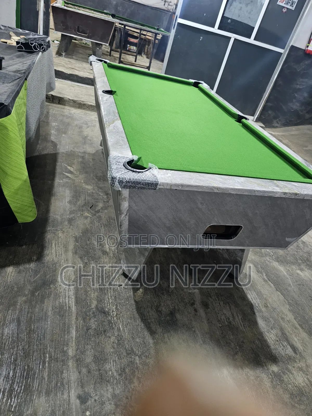 Standard Unique Marble Coin Operated Snooker Billiard Pool Table