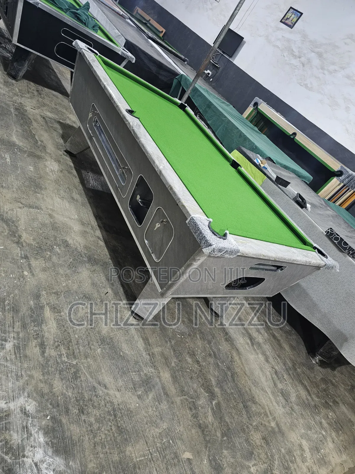 Standard Unique Marble Coin Operated Snooker Billiard Pool Table