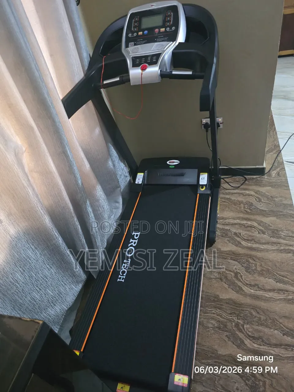 Big 2.5hp Pro Tech Treadmill With 130kg User Weight, Incline