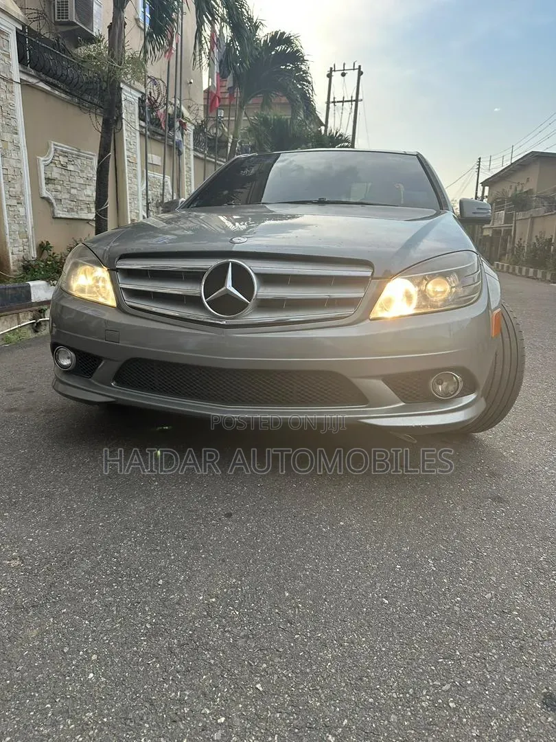 Mercedes-Benz C300 Sport 4Matic Sedan AWD (3.0L 6cyl 7A) 2010 Silver