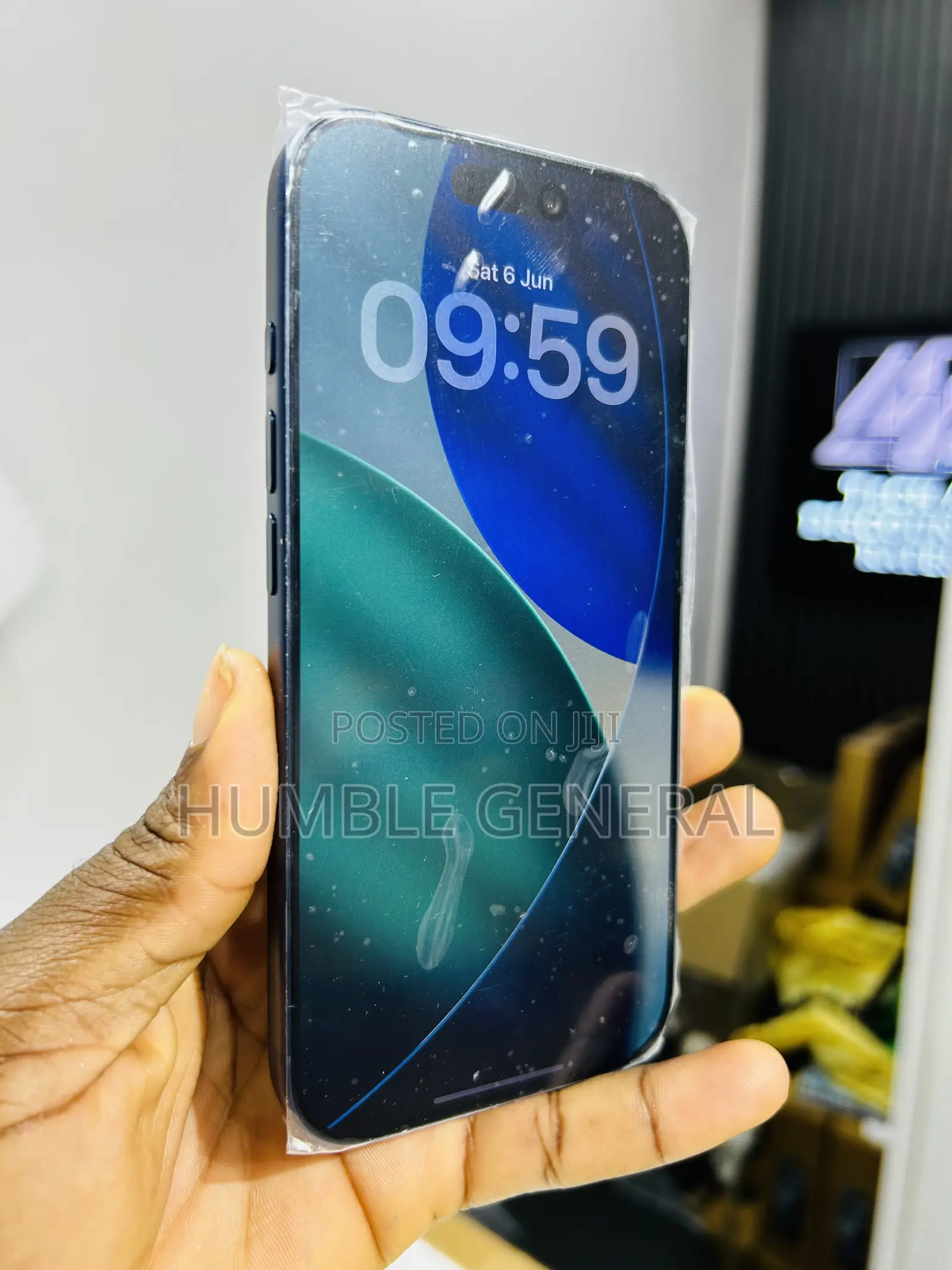 New Apple iPhone 17 Pro 1 TB Blue