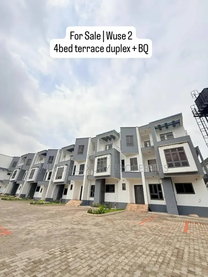 5bdrm Townhouse/Terrace in Wuse 2 for sale