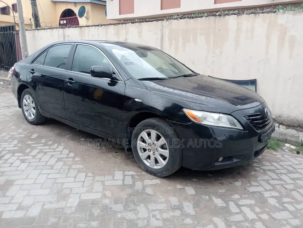 Toyota Camry XLE V6 4dr Sedan (3.5L 6cyl 6AM) 2008 Black