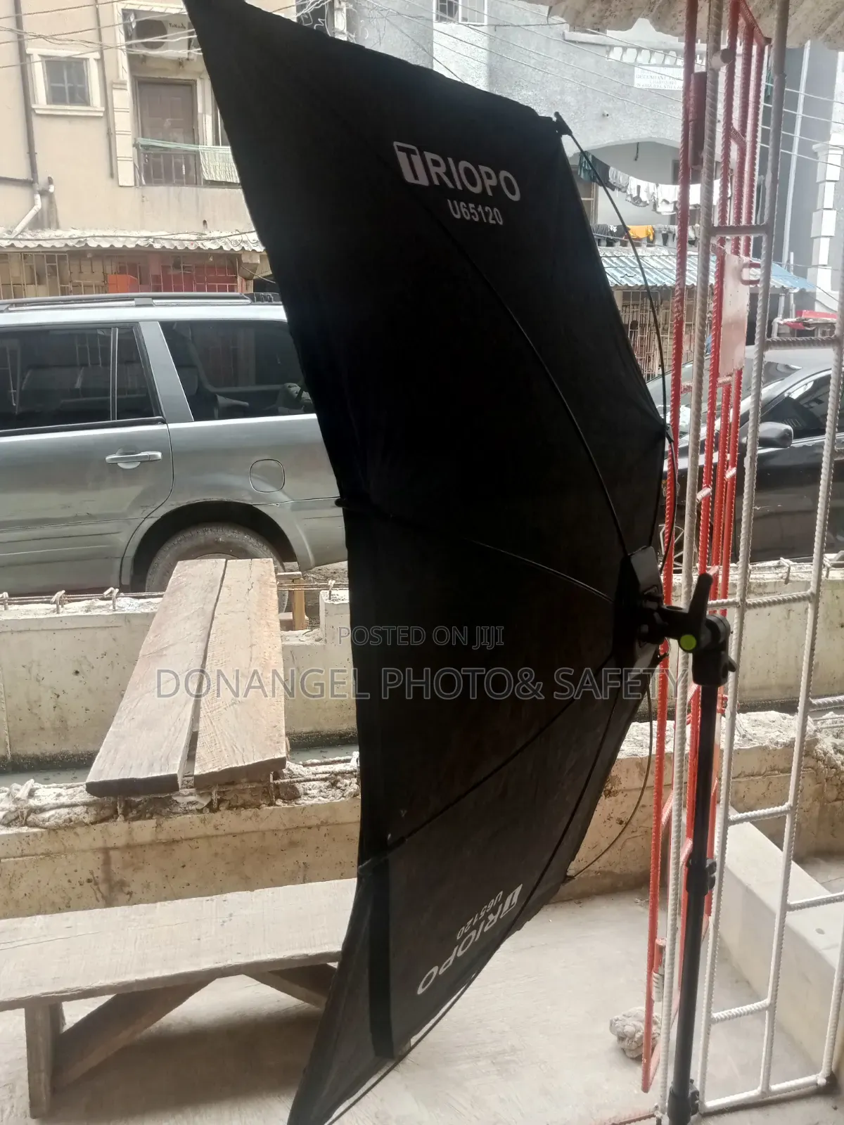 Curved Reflector Collapsible