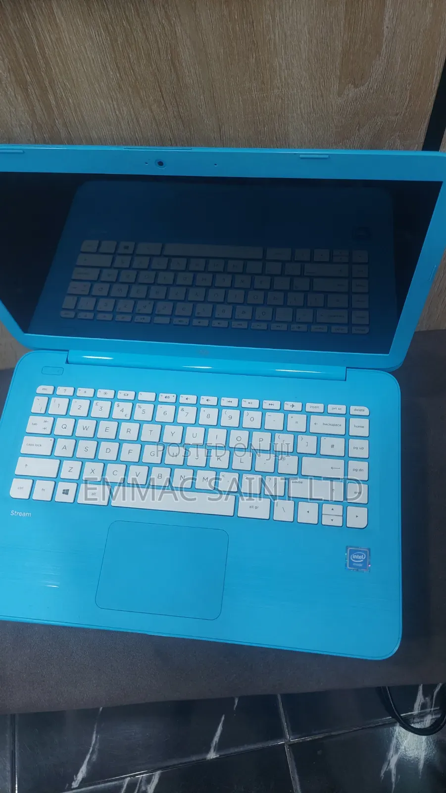 Laptop HP Stream 14 4GB Intel Pentium SSD 32GB