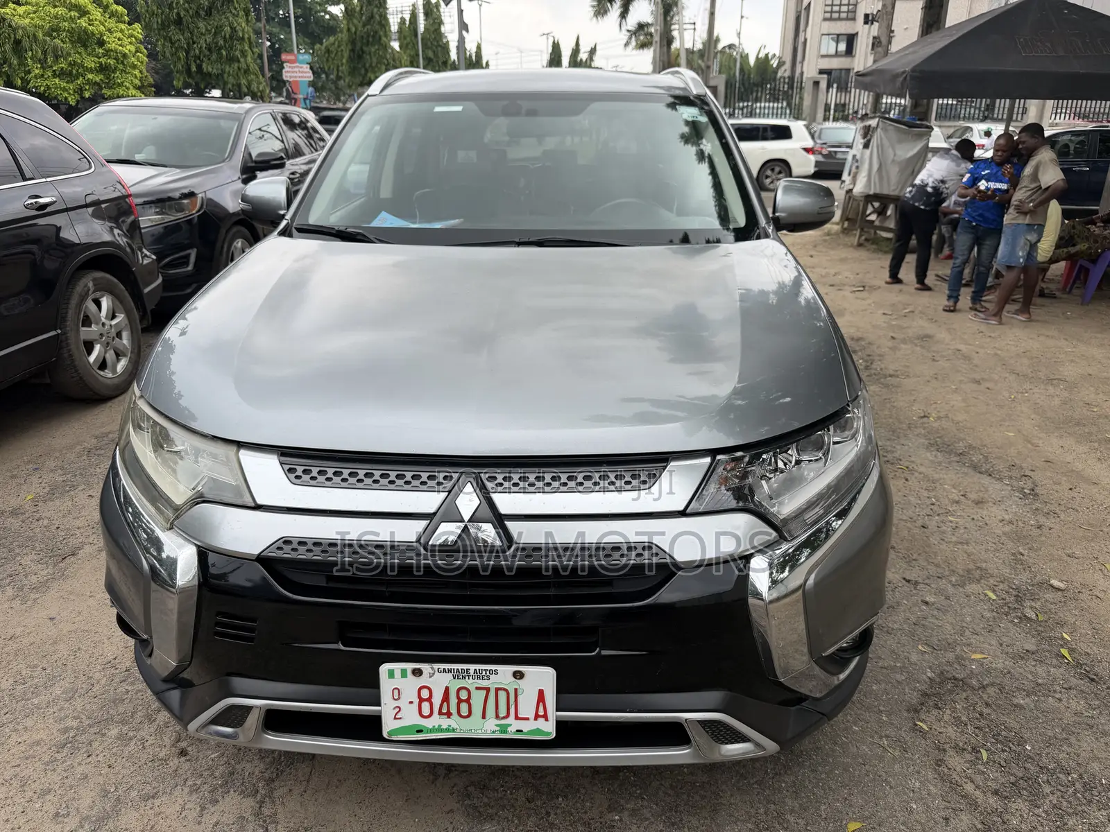 Mitsubishi Outlander LE FWD 2020 Silver