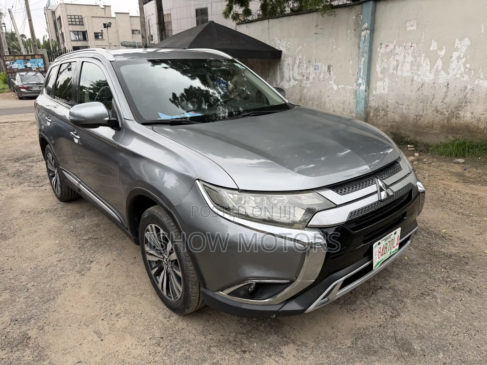 Mitsubishi Outlander LE FWD 2020 Silver