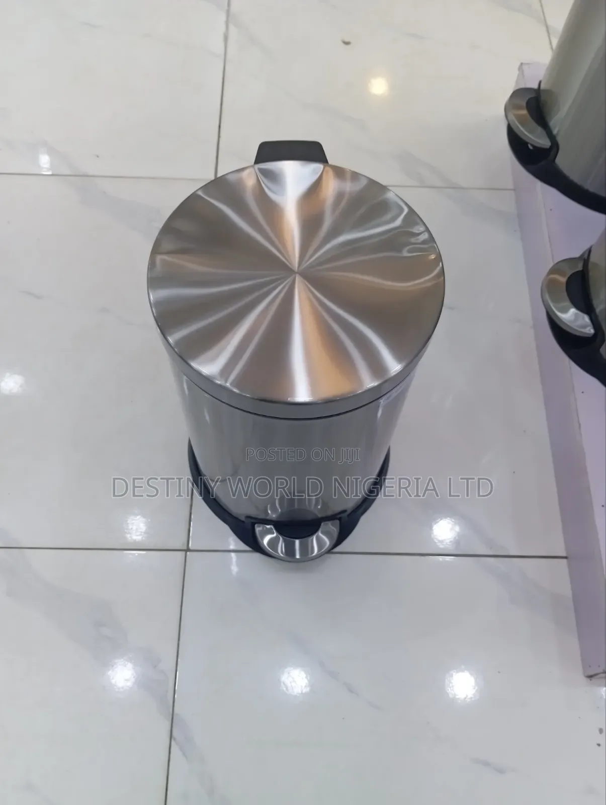 12lt Generic Stainless Steel Pedal Bin.