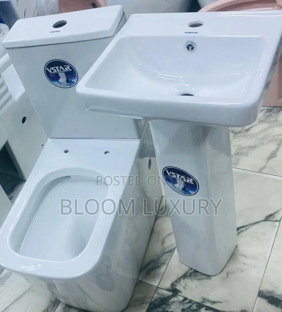 Big Vista Water Closet 