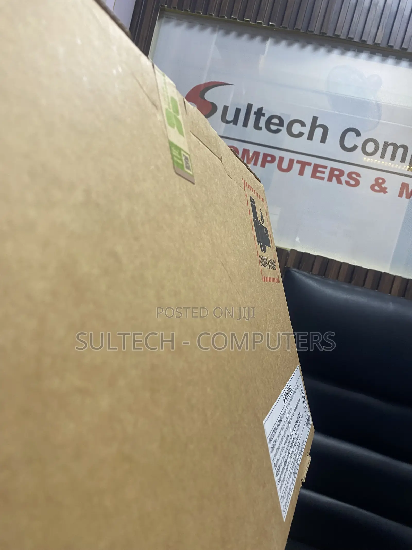 New Laptop Lenovo ThinkPad T14 16GB Intel Core Ultra 7 SSD 512GB