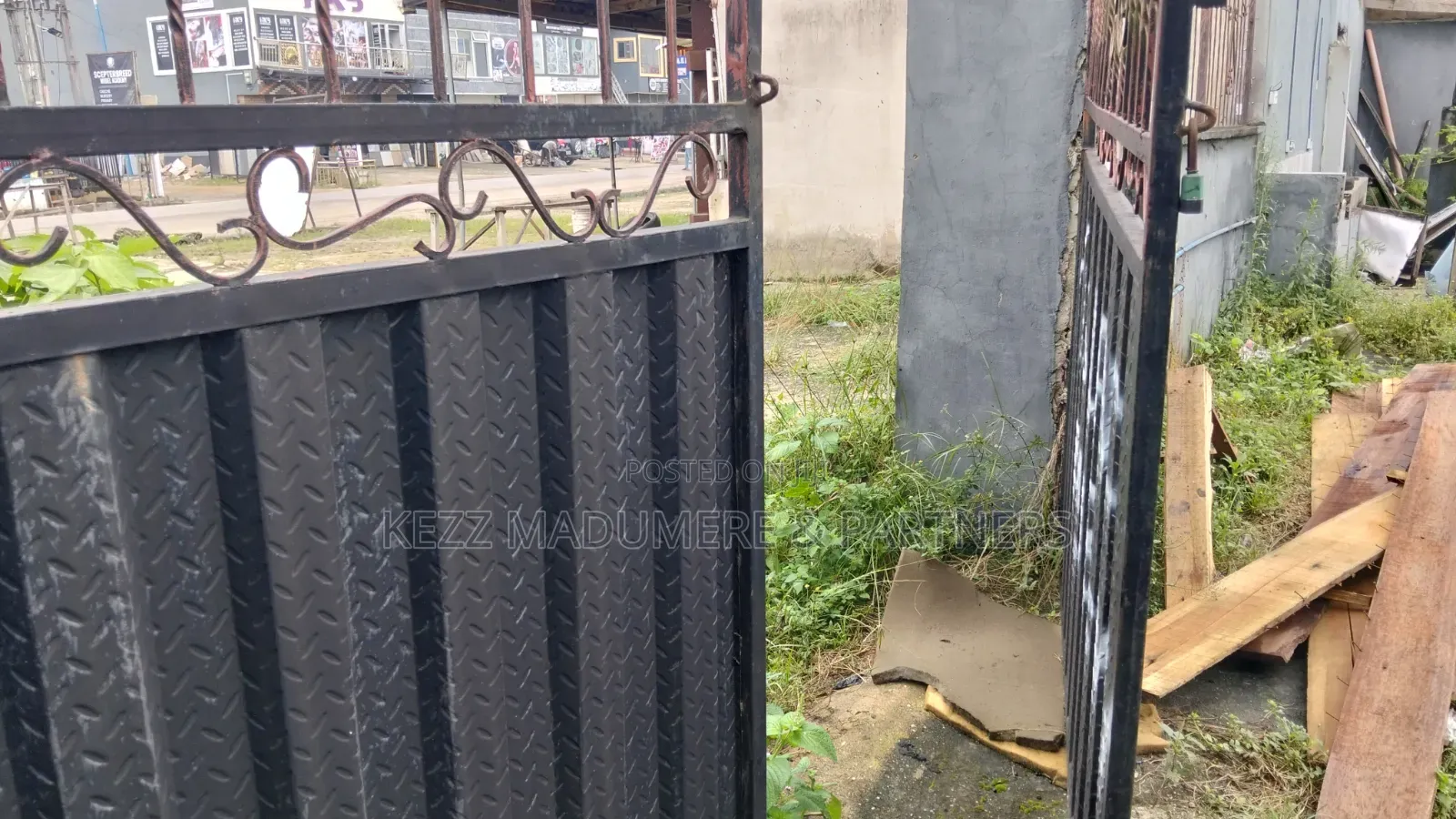 To Let / Lease: Fenced Plots on Sars Rd , Ph
