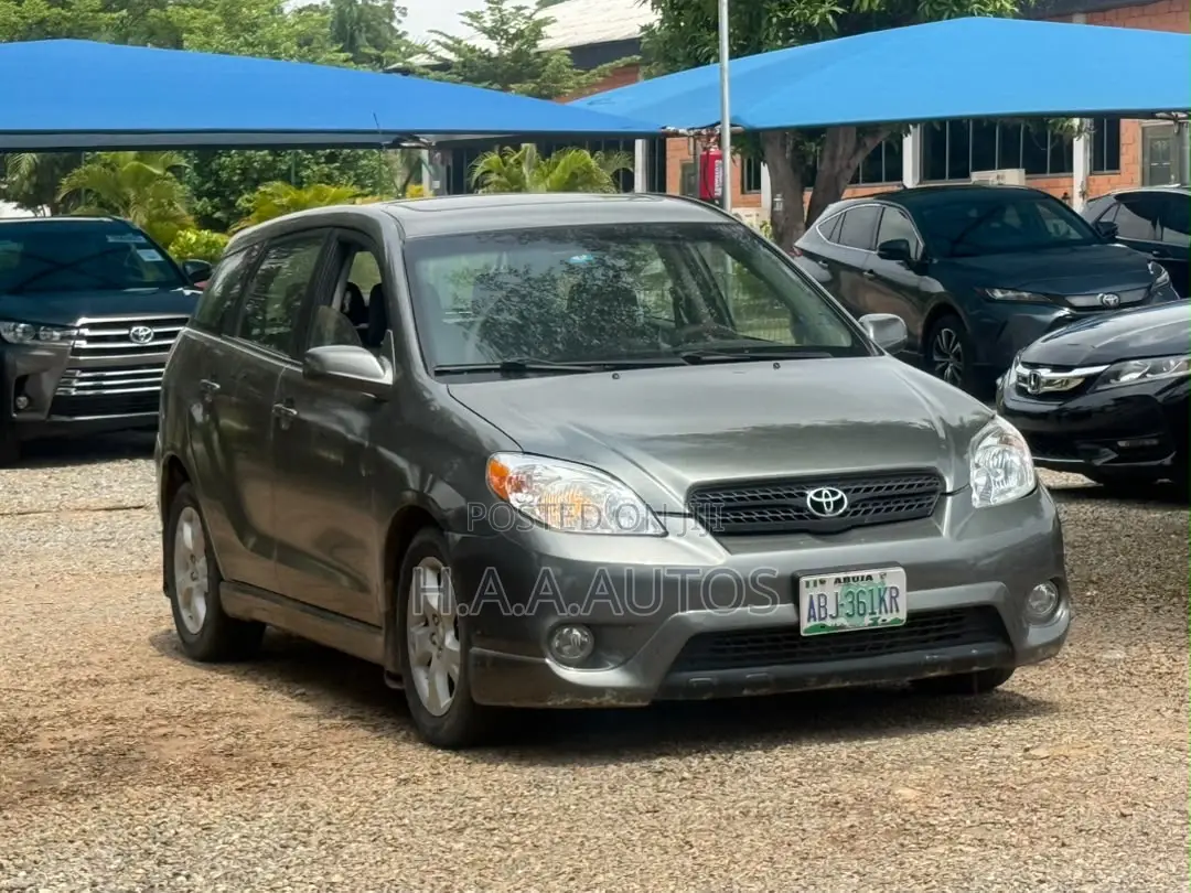 Toyota Matrix 2007 Gray