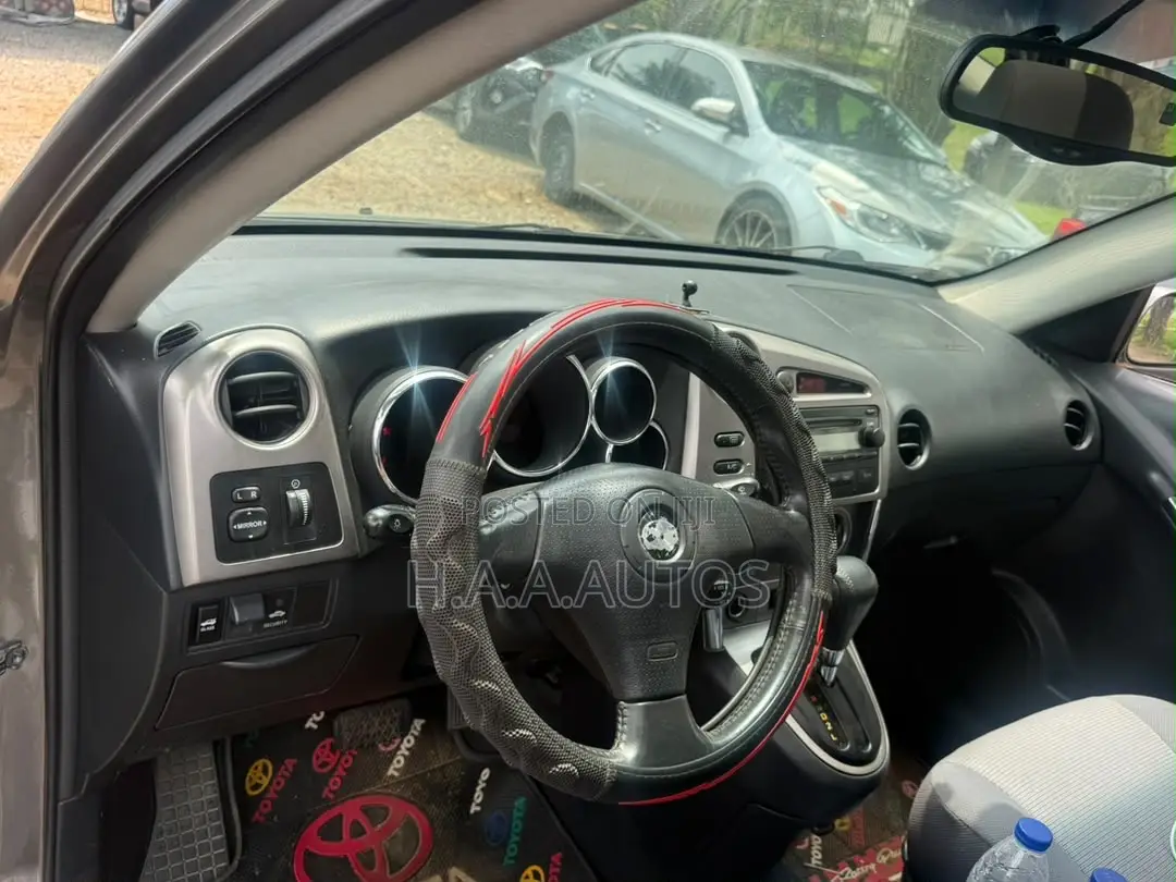 Toyota Matrix 2007 Gray