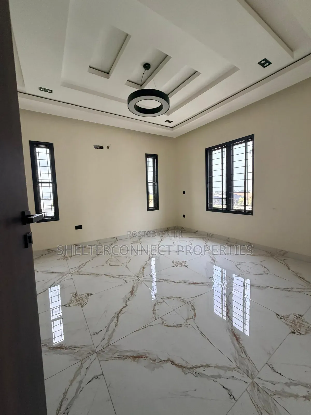 4bdrm Duplex in GRA Phase 1 for sale