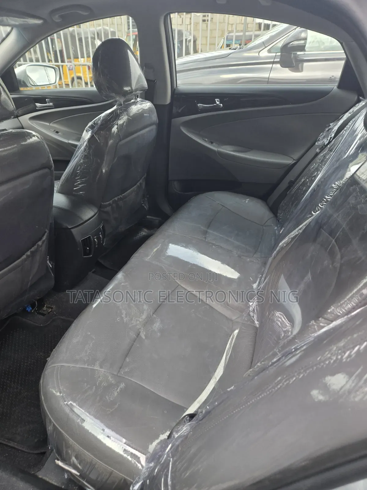 Hyundai Sonata Limited 2.0T Sedan (2.0L 4cyl 6A) 2012 Silver