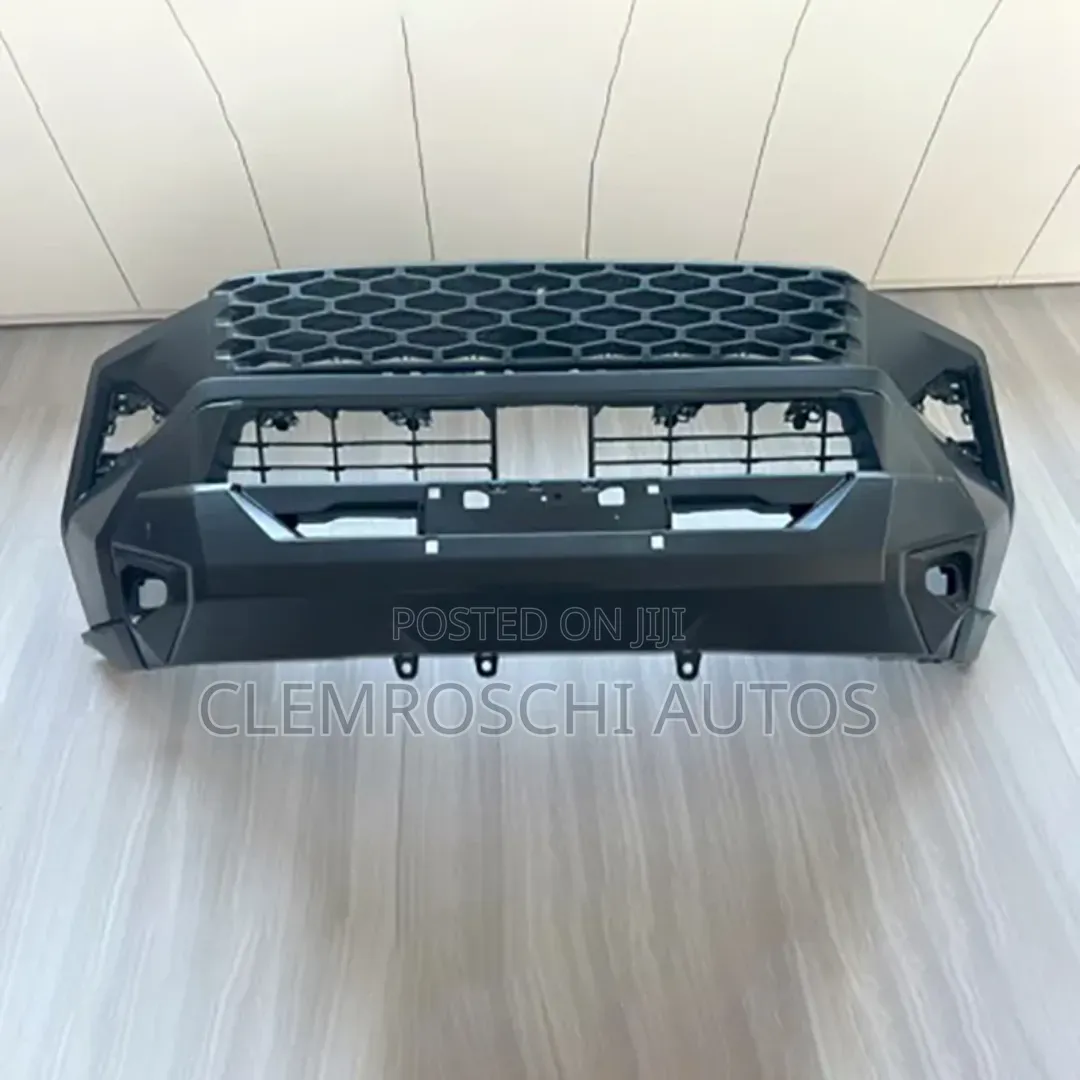 High Quality Certified Complete Brandnew Front Bumper Hilux 2026, 2027