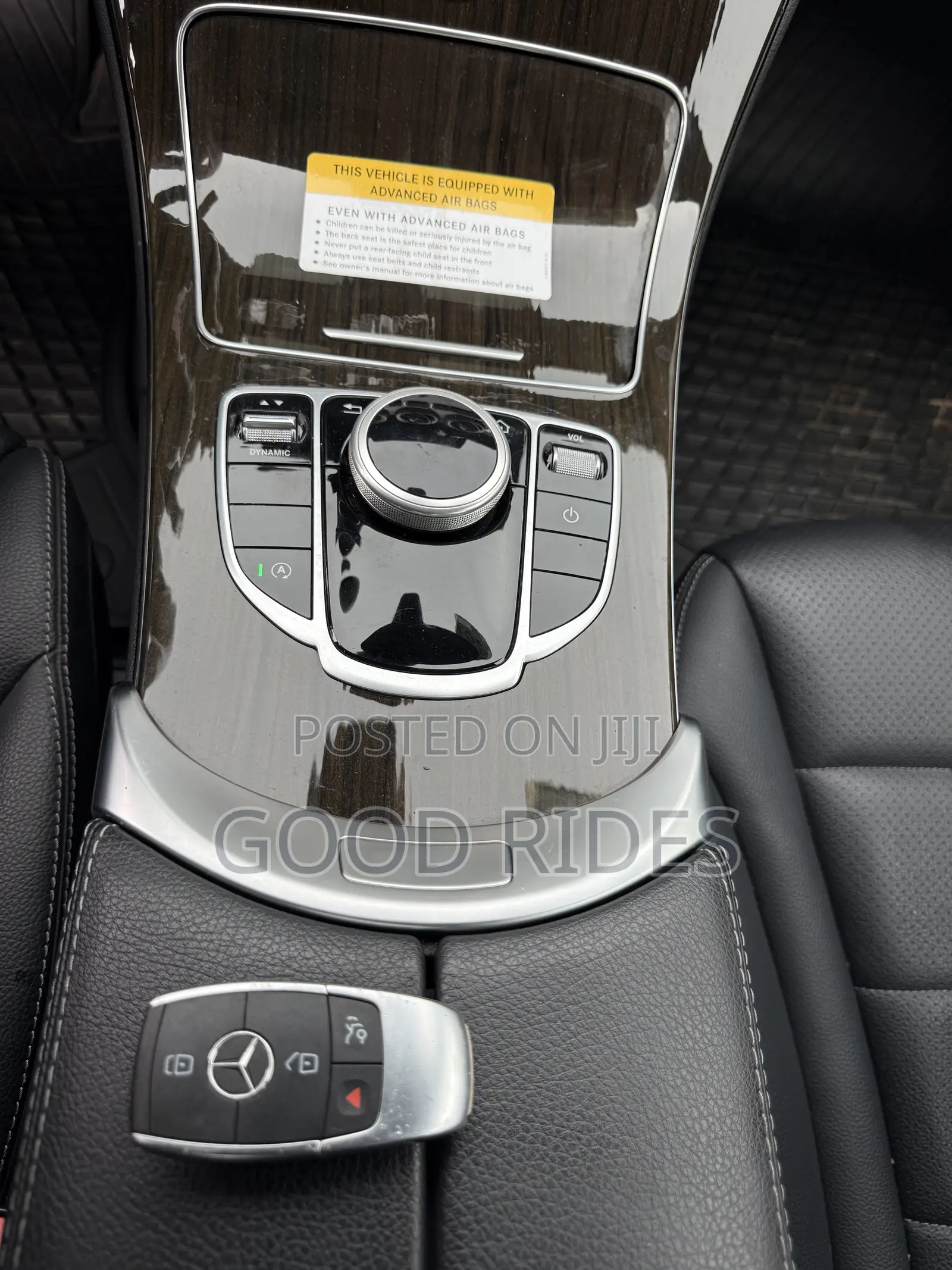 Mercedes-Benz C300 2020 Black