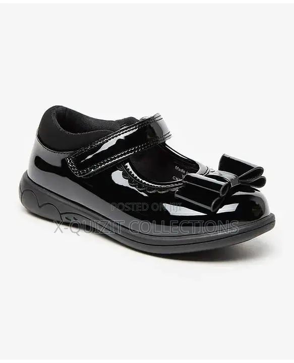 Juniors Bow Accent School Shoe (26)