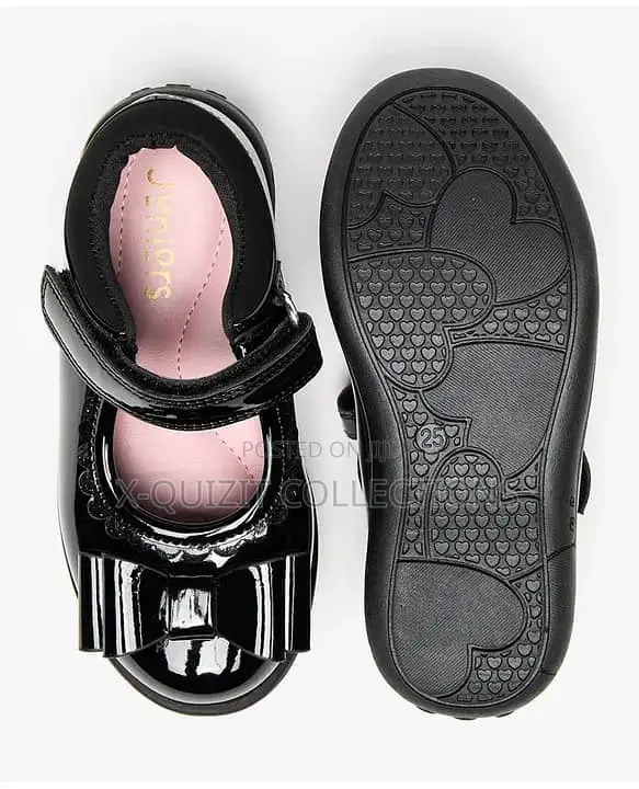 Juniors Bow Accent School Shoe (26)