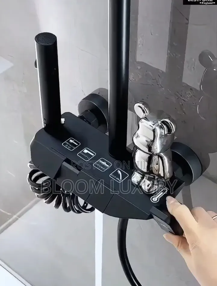 Matte Black Surface Piano Shower 