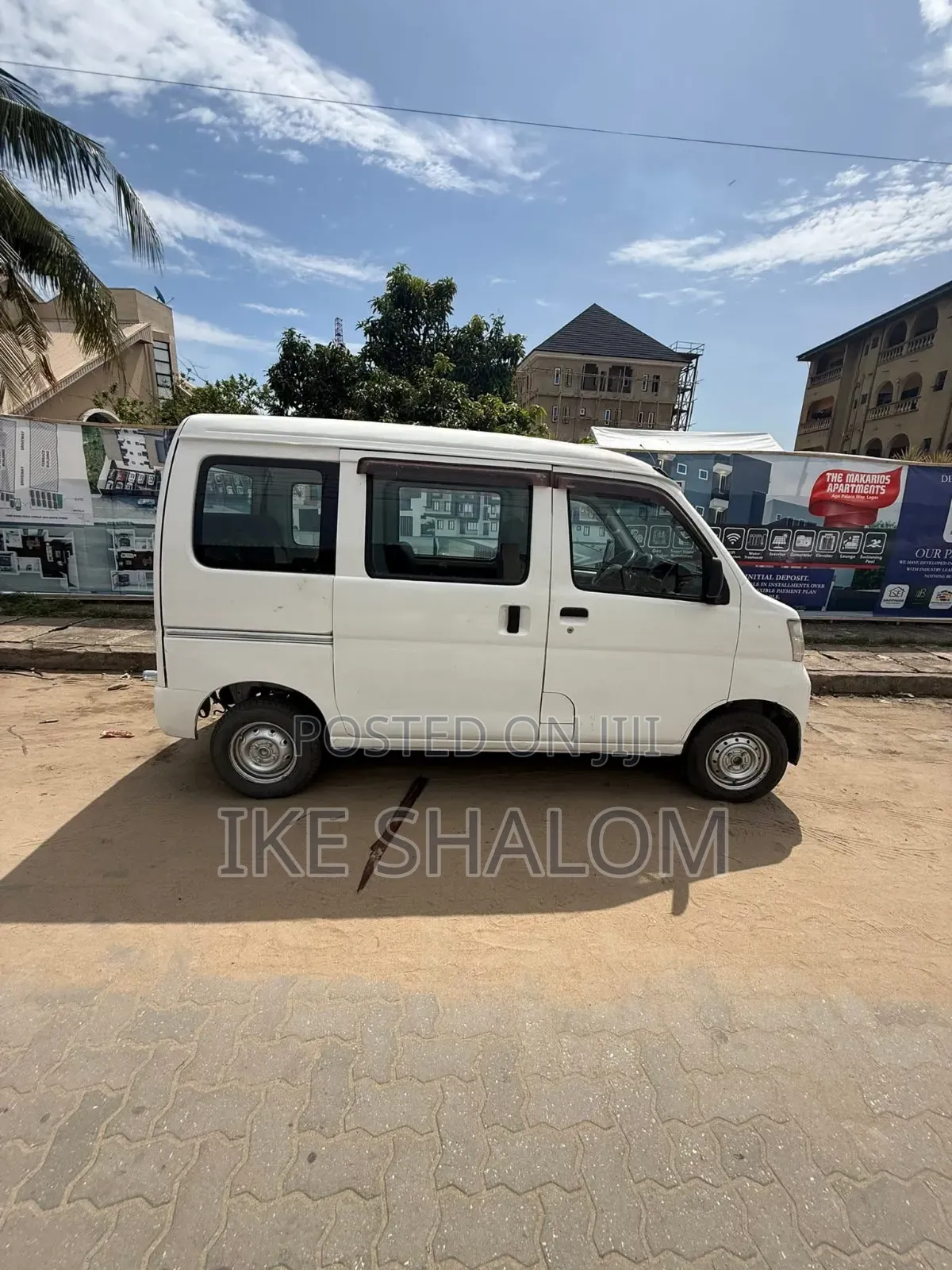 Daihatsu Hijet 2010 White