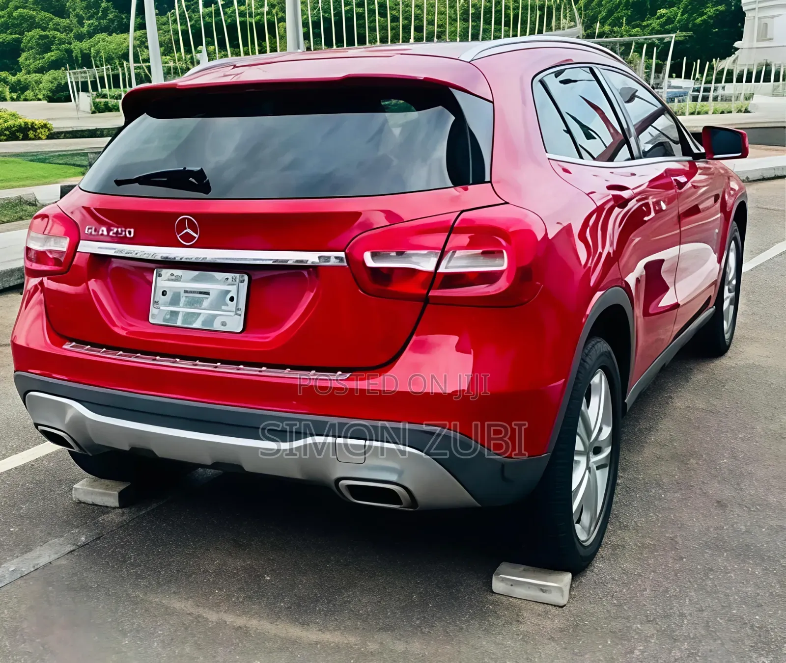 Mercedes-Benz GLA 250 2019 Red