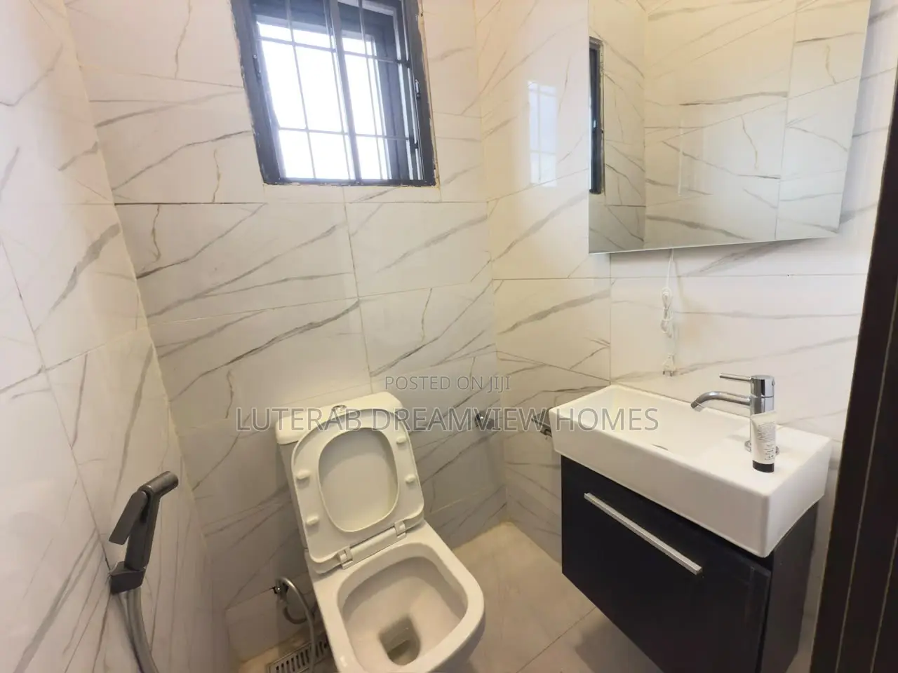 2bdrm Block of Flats in Wuye Main for rent