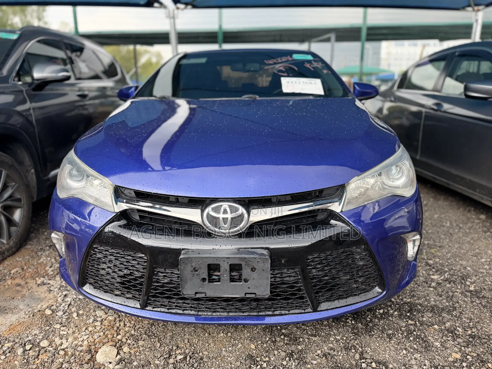 Toyota Camry SE 4dr Sedan (2.5L 4cyl 6A) 2015 Blue