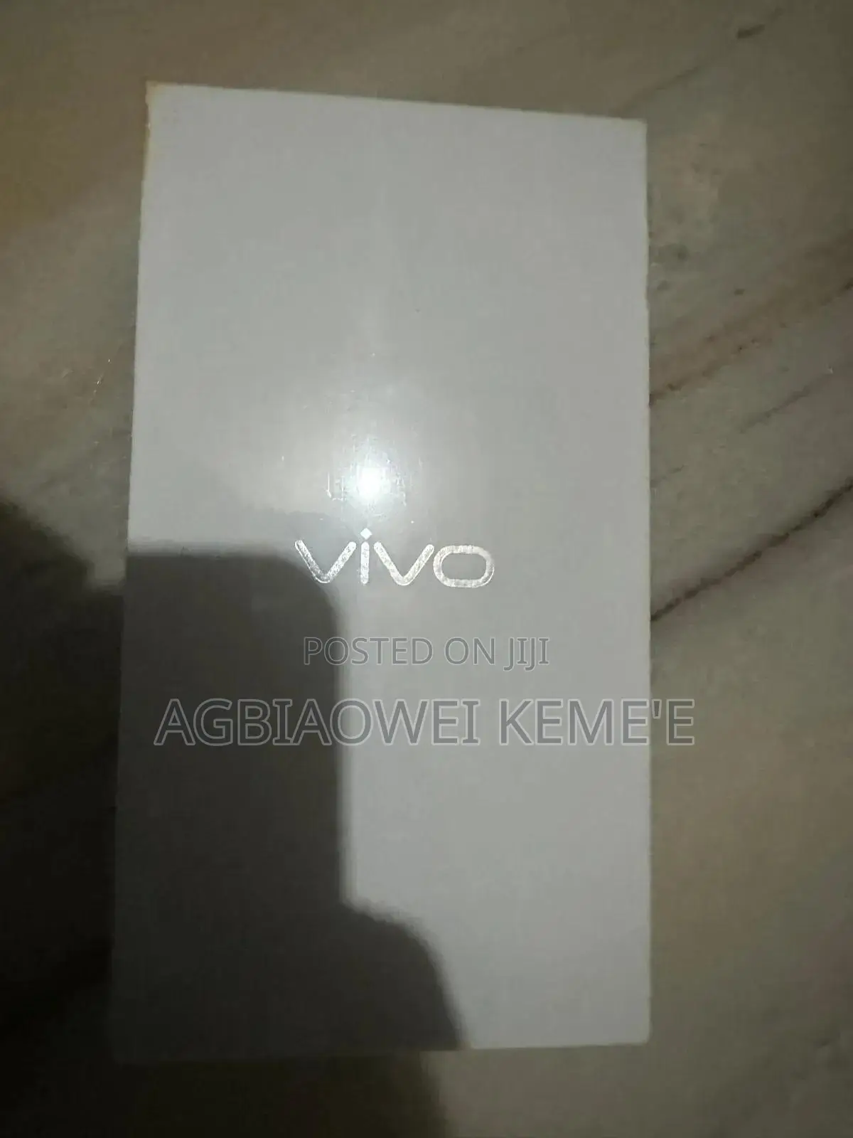 New Vivo V50 256 GB Red