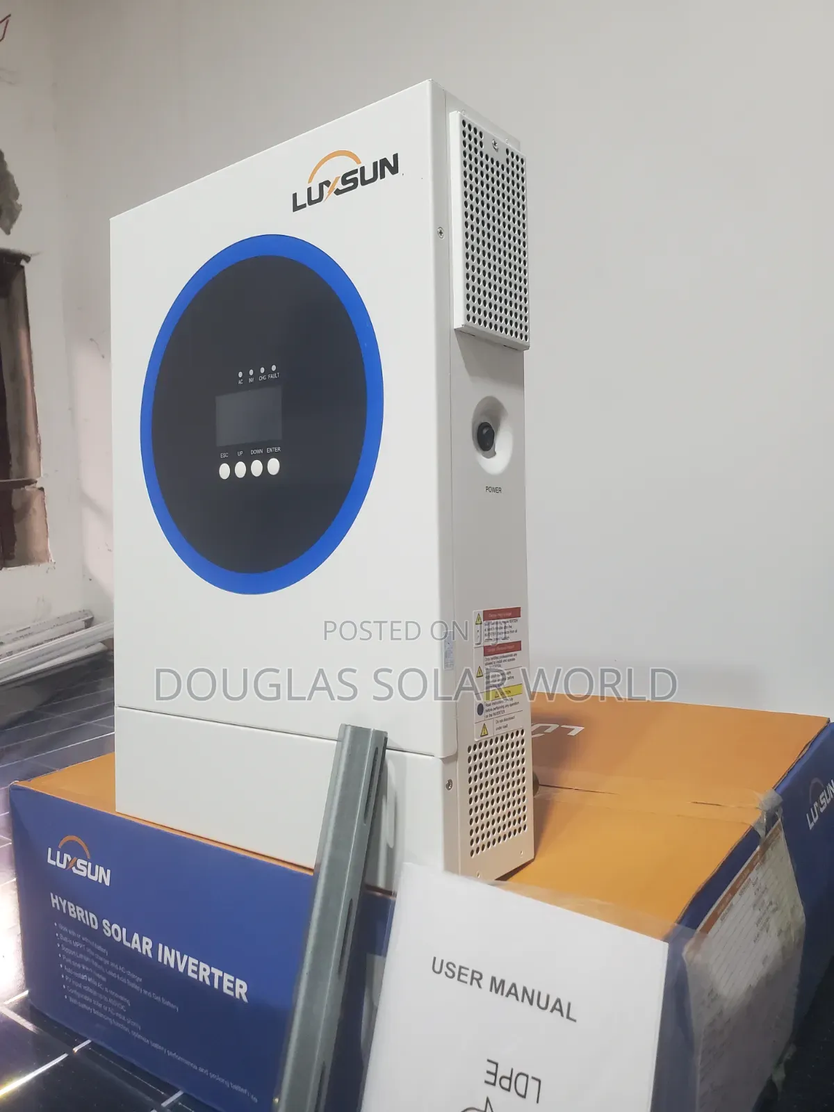 Luxsun 4.2kva 24v Hybrid Solar Inverter