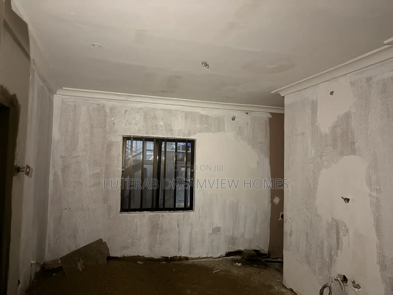2bdrm Block of Flats in Wuse 2 for rent