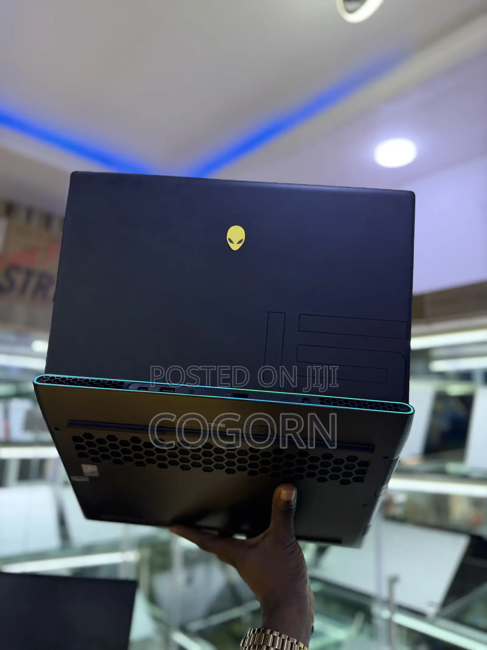 Laptop Alienware M15 R6 16GB Intel Core i7 SSD 1T