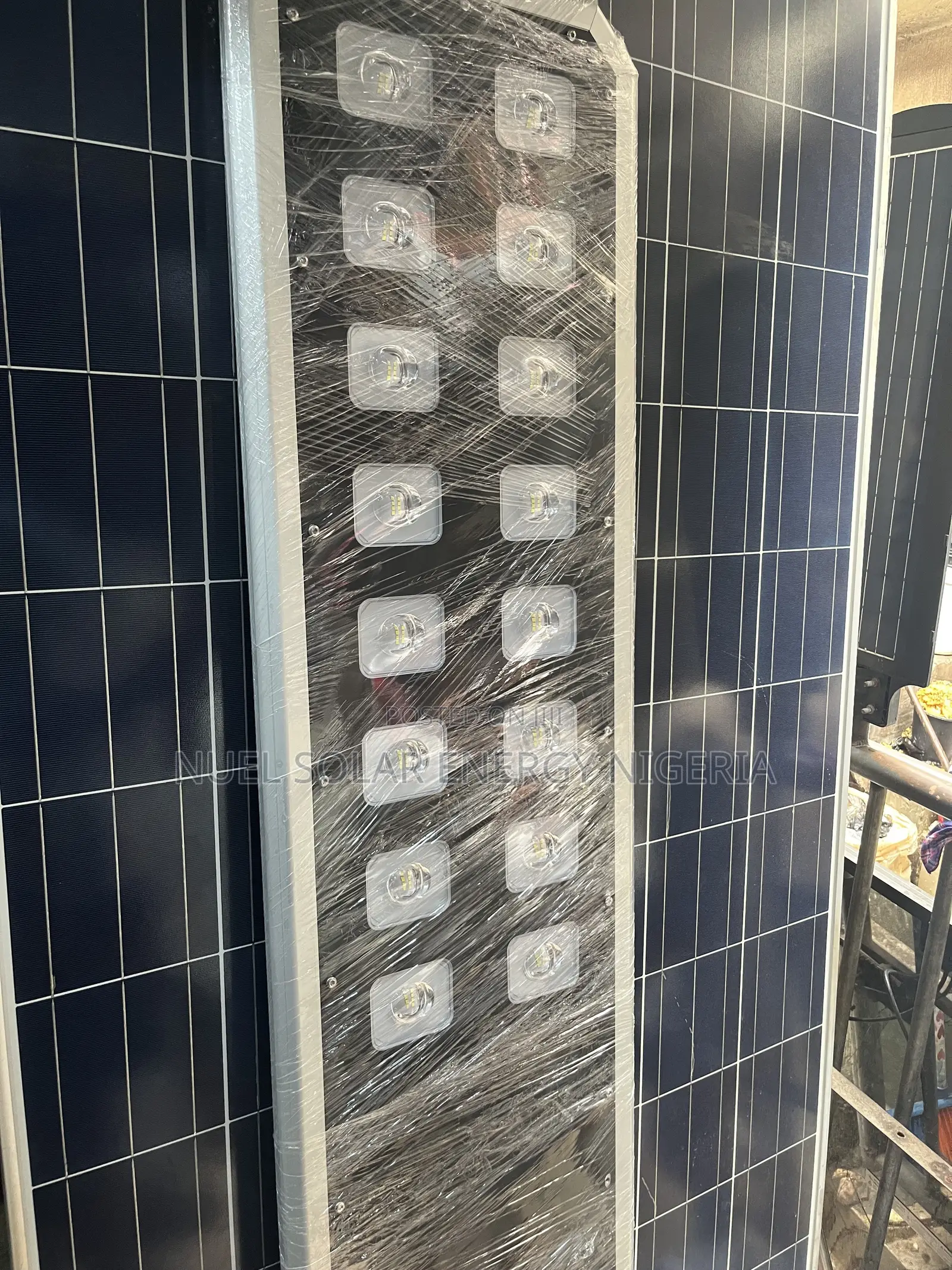 160w Wakatek Solar Street Light (16 Eye Bulbs)